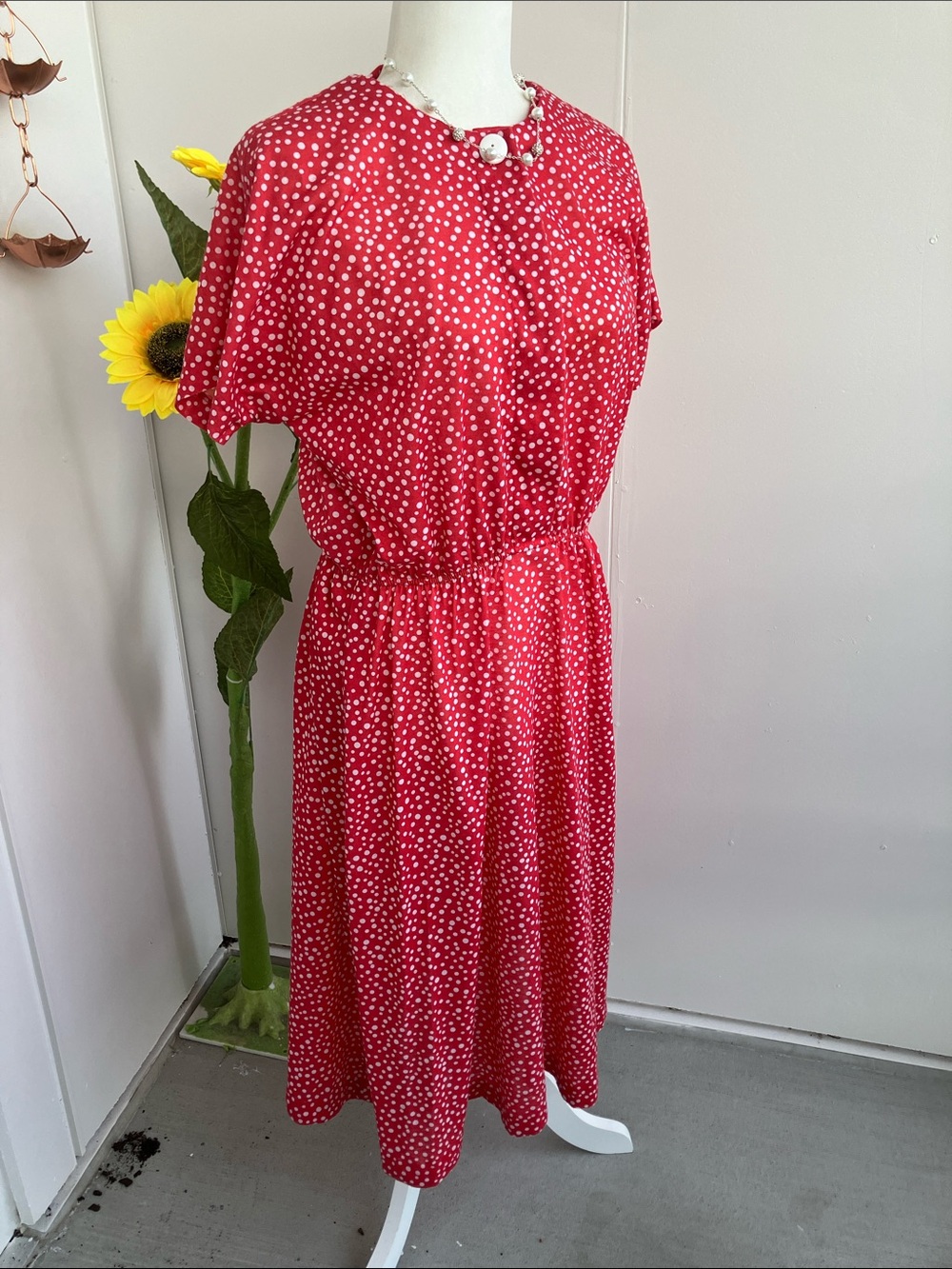 Vintage 80s Red & White Polka Dot Button Up Short Sleeve Secretary Midi Dress